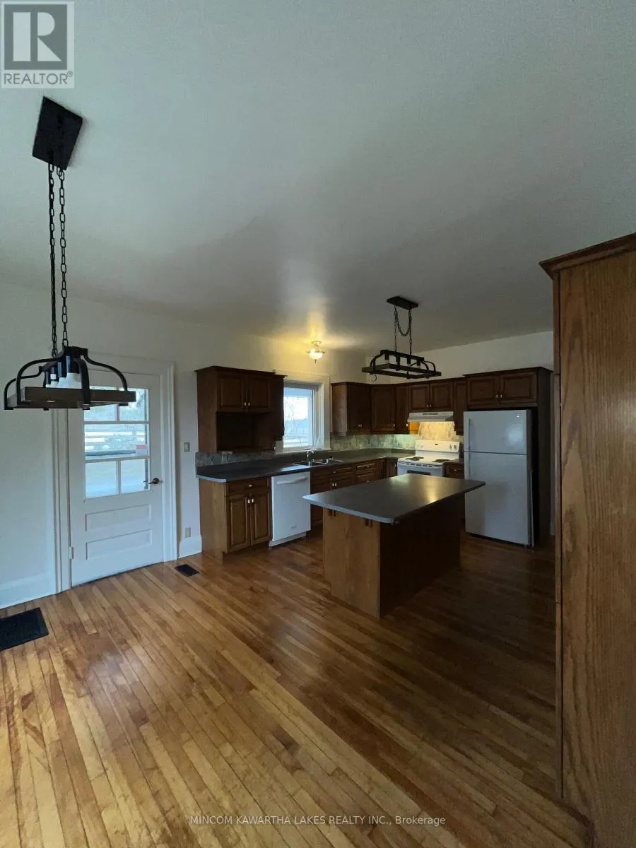 1 - 363 LINDSAY ROAD, #1