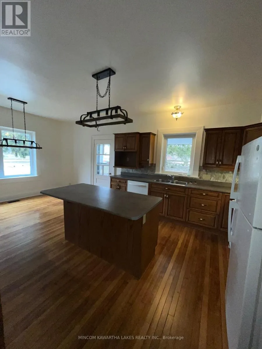 1 - 363 LINDSAY ROAD, #1