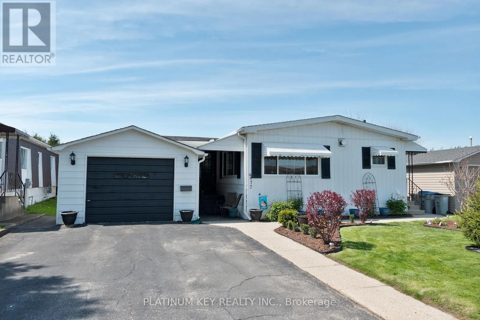 477 RICHARD CRESCENT