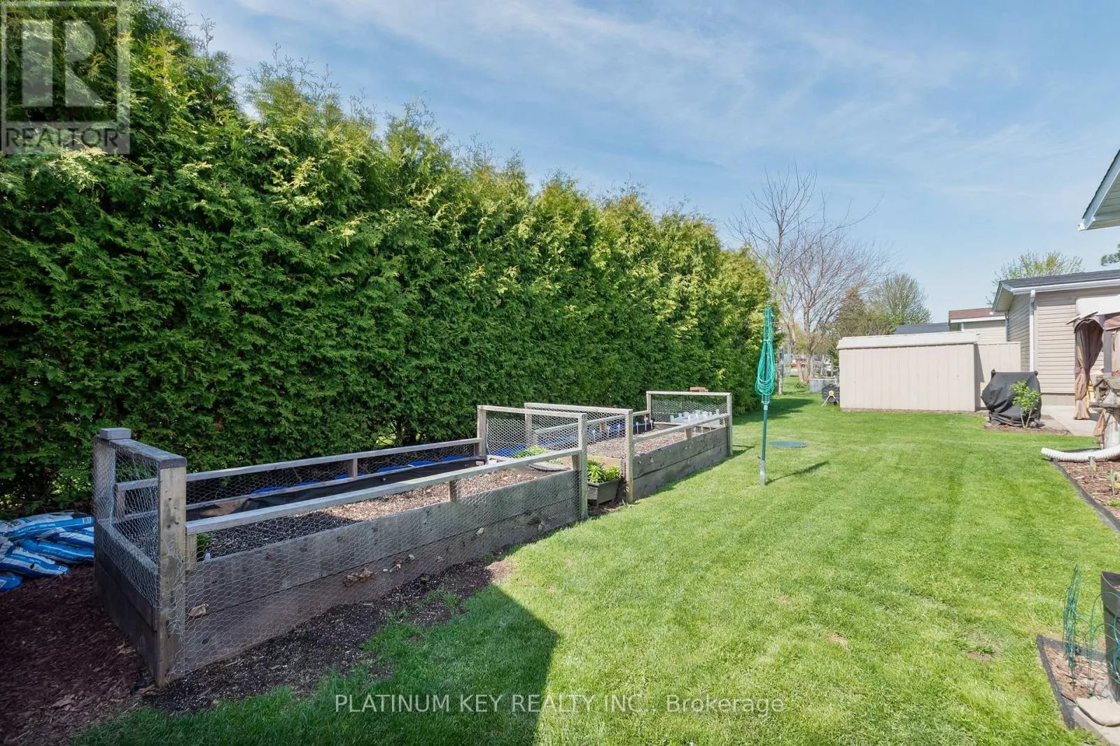 477 RICHARD CRESCENT