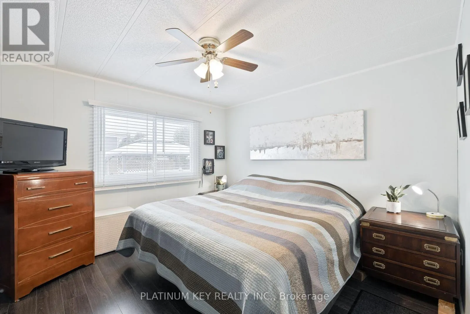 477 RICHARD CRESCENT