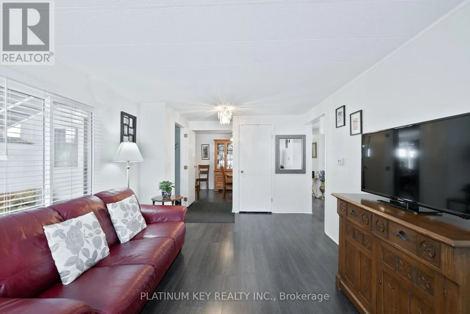 477 RICHARD CRESCENT