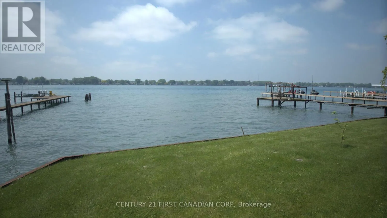 3877 ST CLAIR PARKWAY