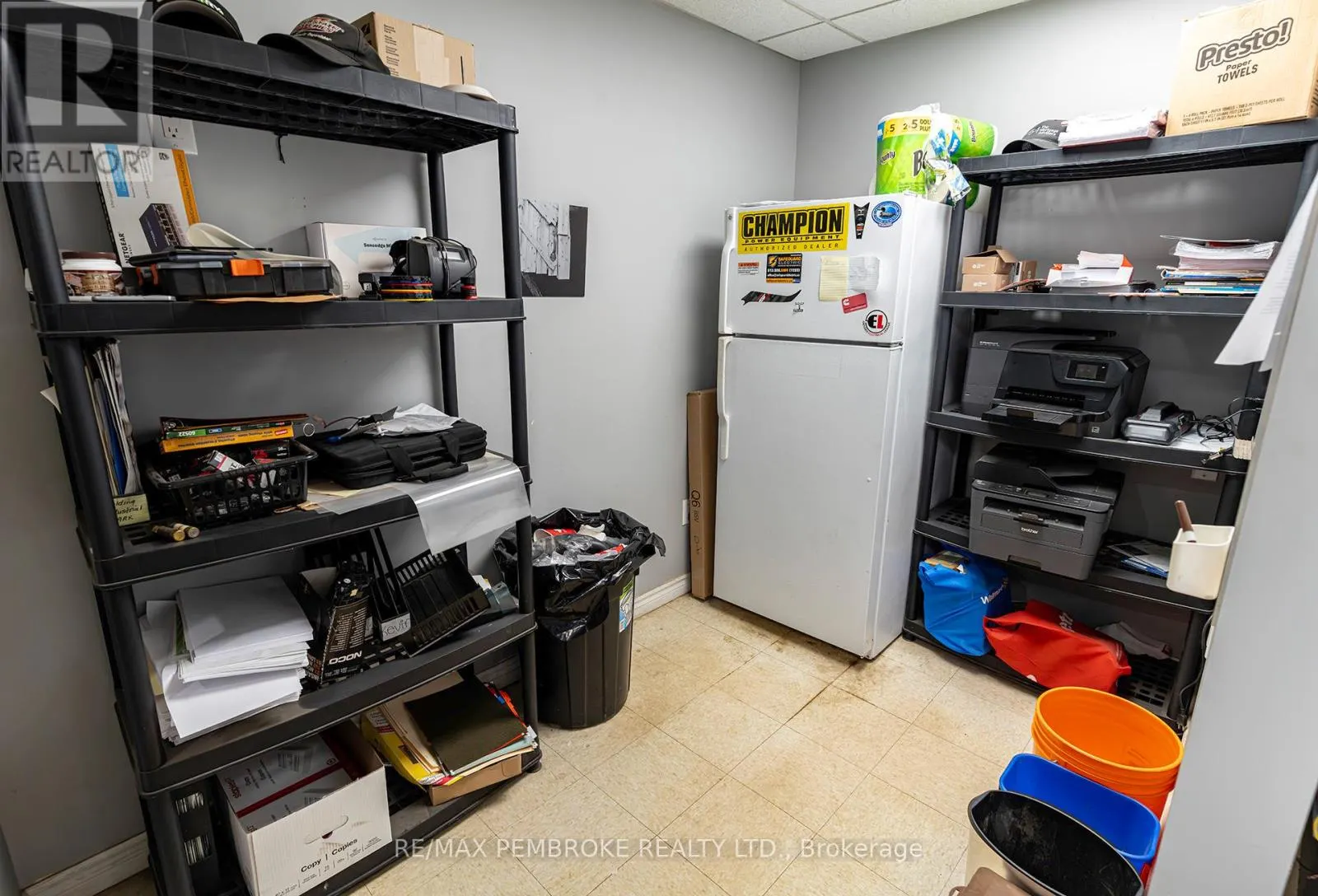 2551 PETAWAWA BOULEVARD