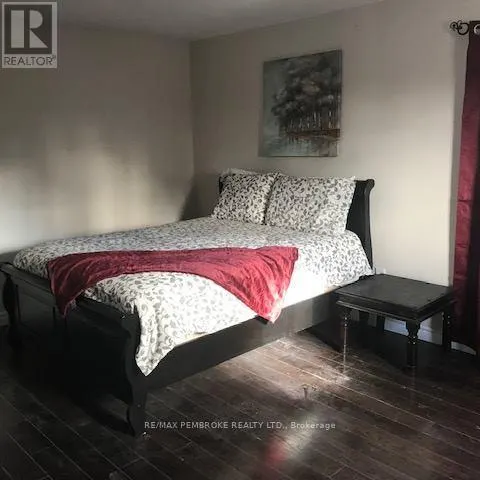 2551 PETAWAWA BOULEVARD