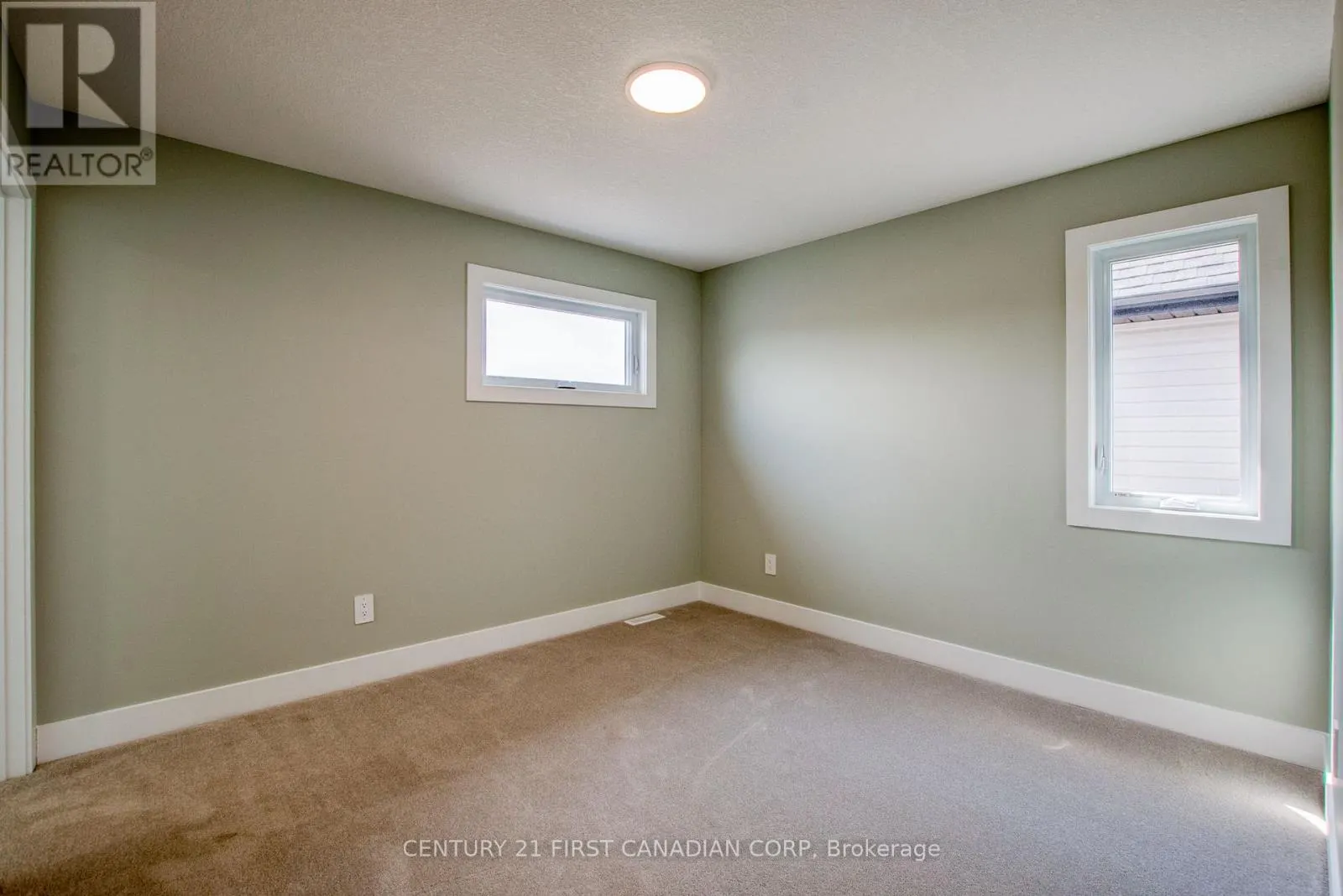 100 ASPEN CIRCLE
