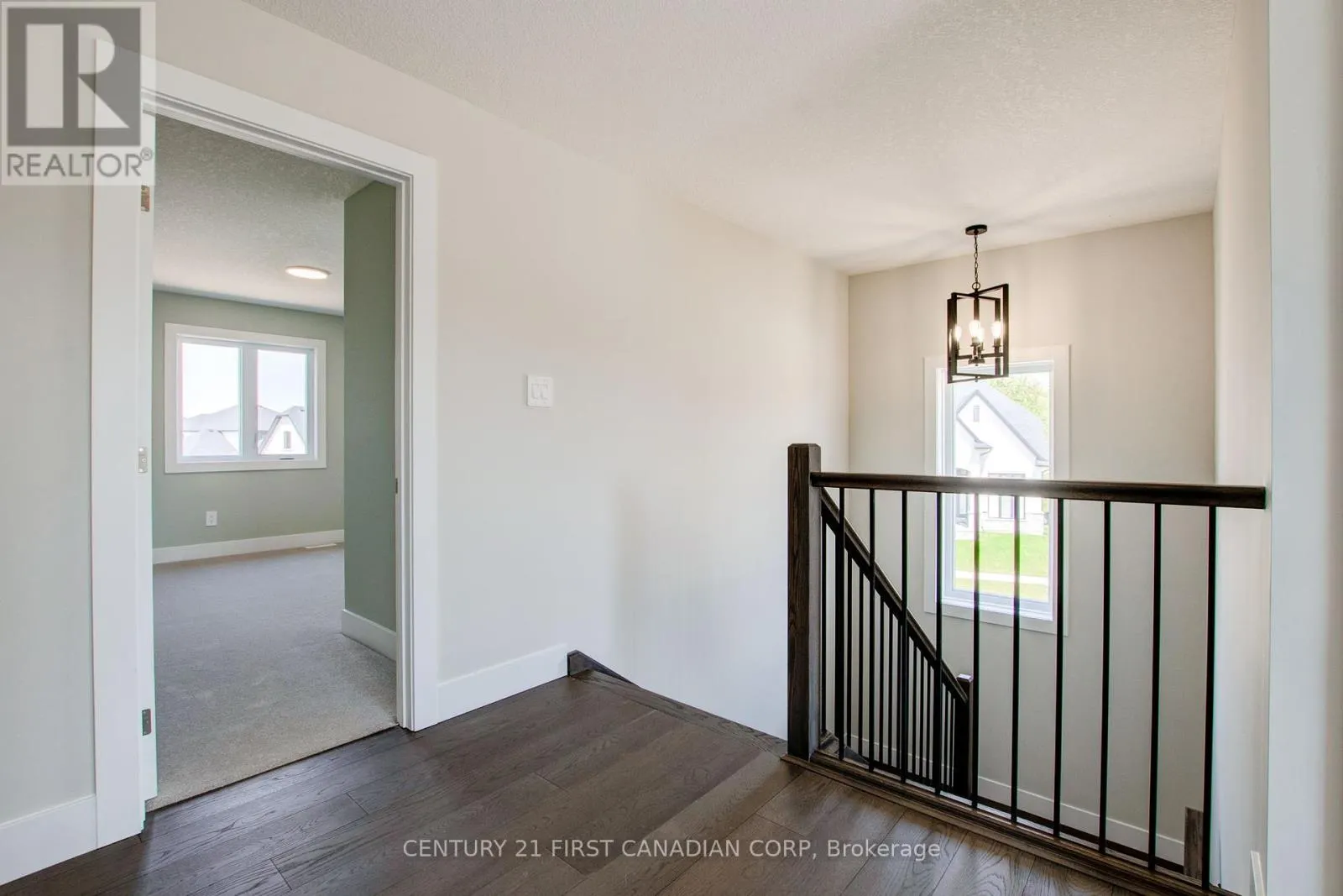 100 ASPEN CIRCLE
