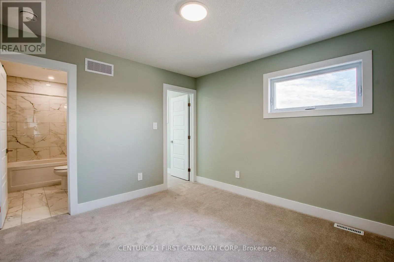 100 ASPEN CIRCLE