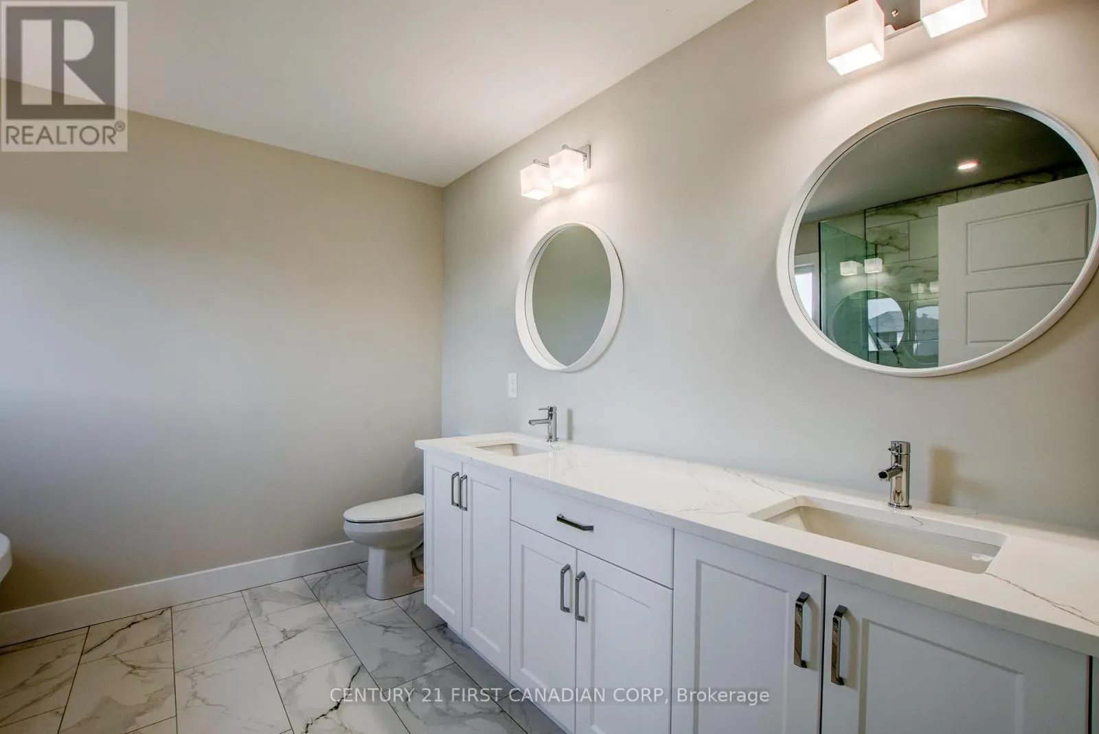 100 ASPEN CIRCLE