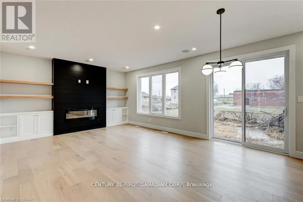 129 ASPEN CIRCLE