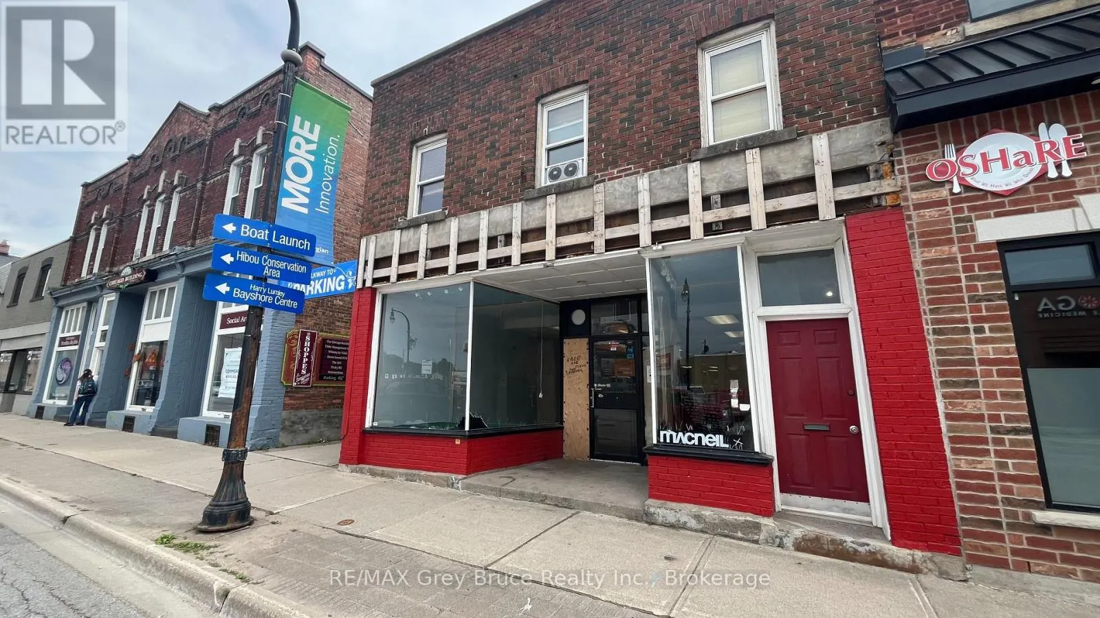 269 10TH STREET E