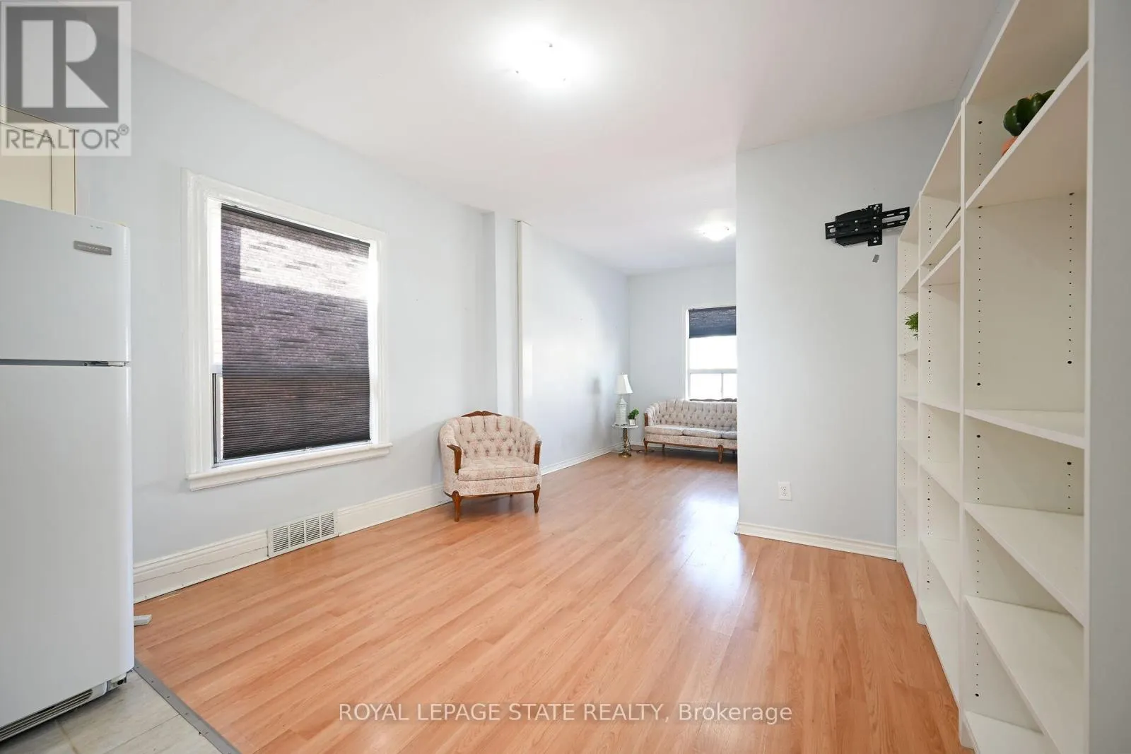 200 KENSINGTON AVENUE N