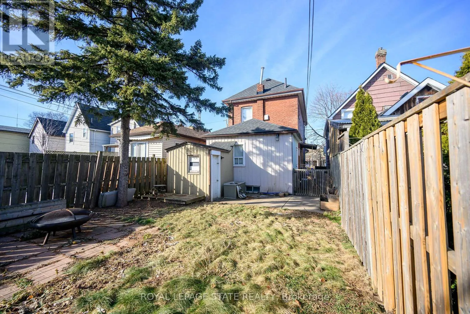 200 KENSINGTON AVENUE N