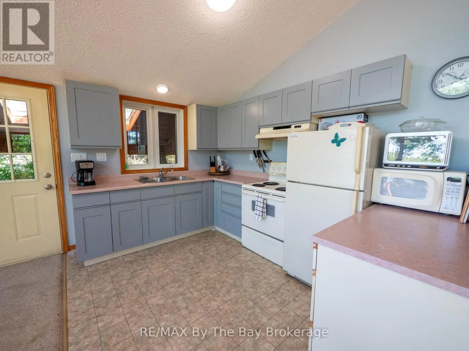 3140 ISLAND 1810