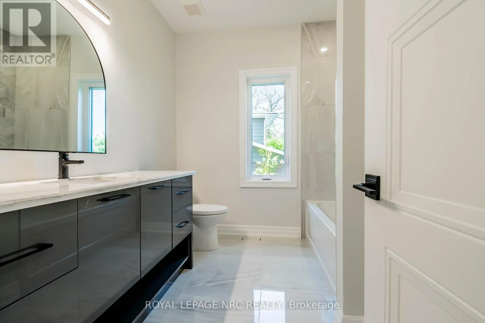 45A LAKESHORE ROAD