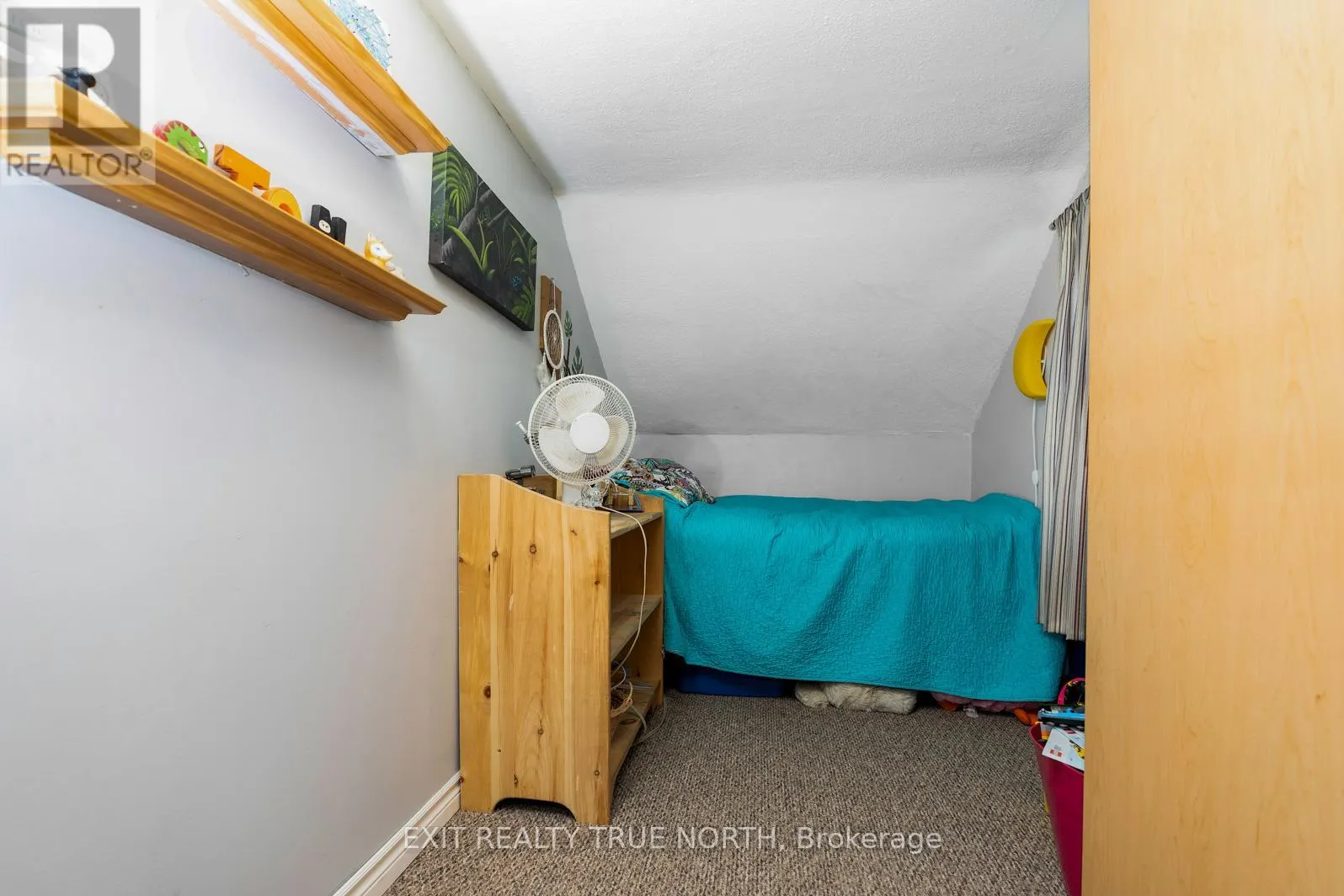 835 11TH STREET W