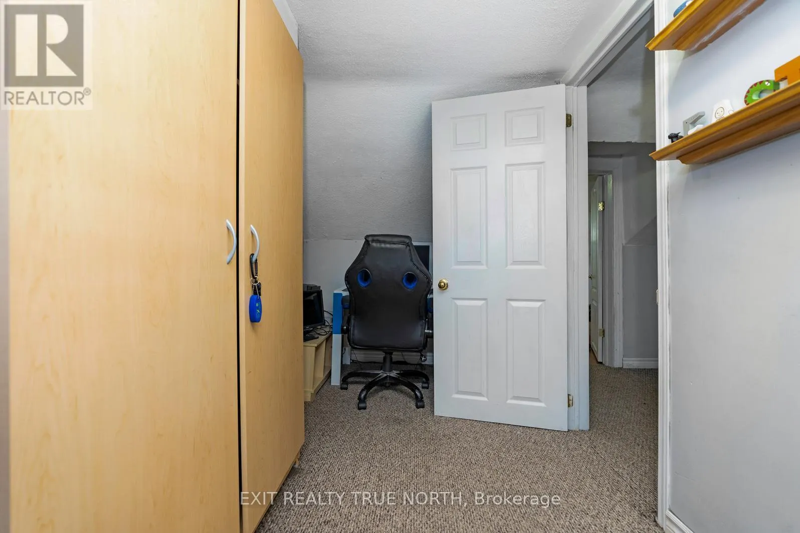 835 11TH STREET W