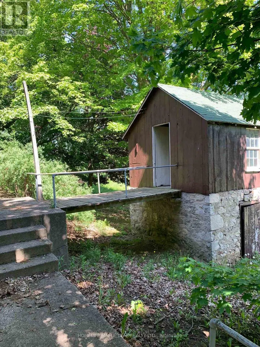 4162 HIGHWAY 6 ROAD