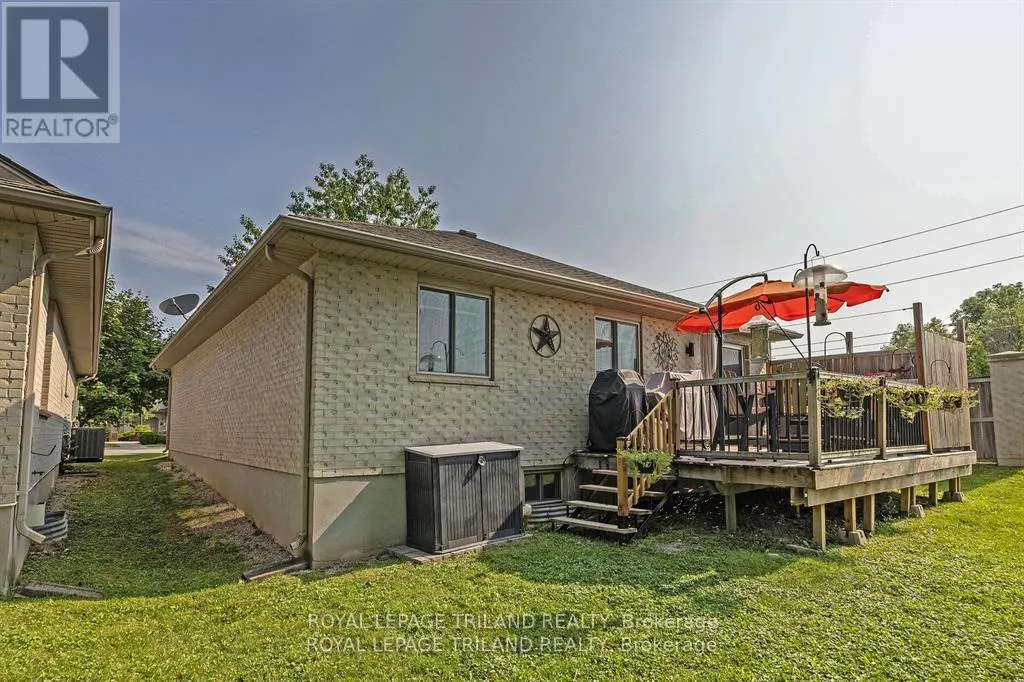 1 - 410 BURWELL ROAD, #1