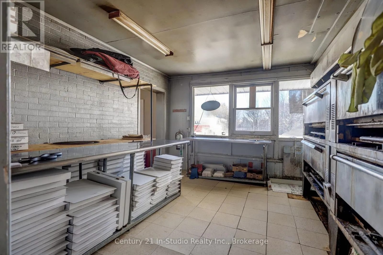 104 SYDENHAM STREET