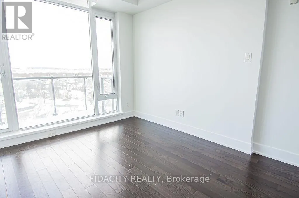 810 - 88 RICHMOND ROAD