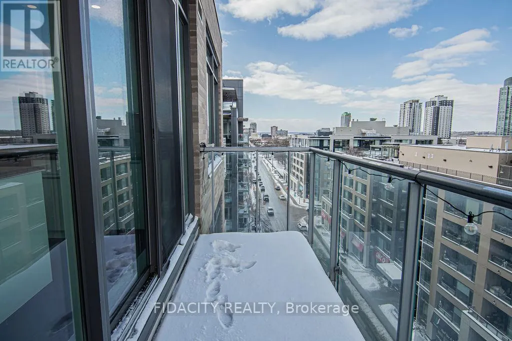 810 - 88 RICHMOND ROAD