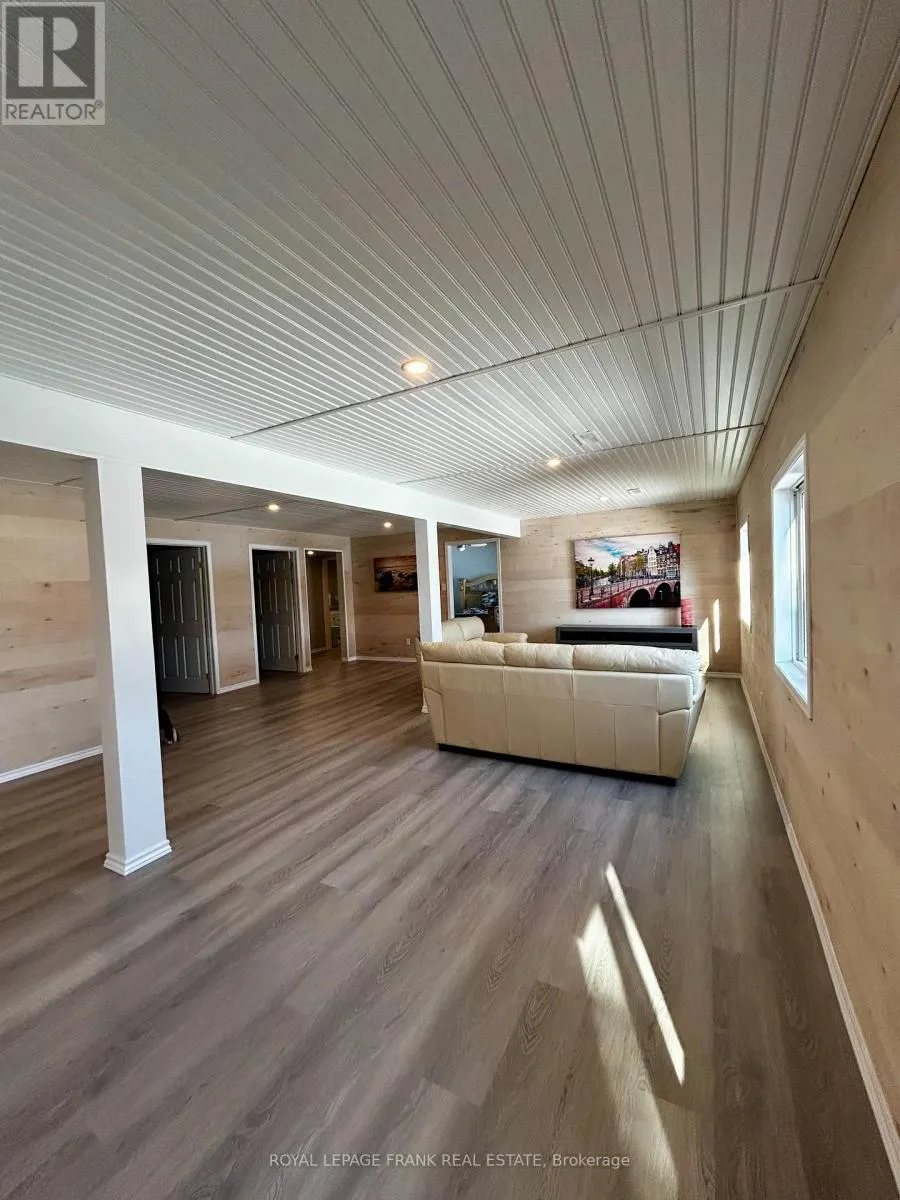 1758 PAPINEAU LAKE ROAD