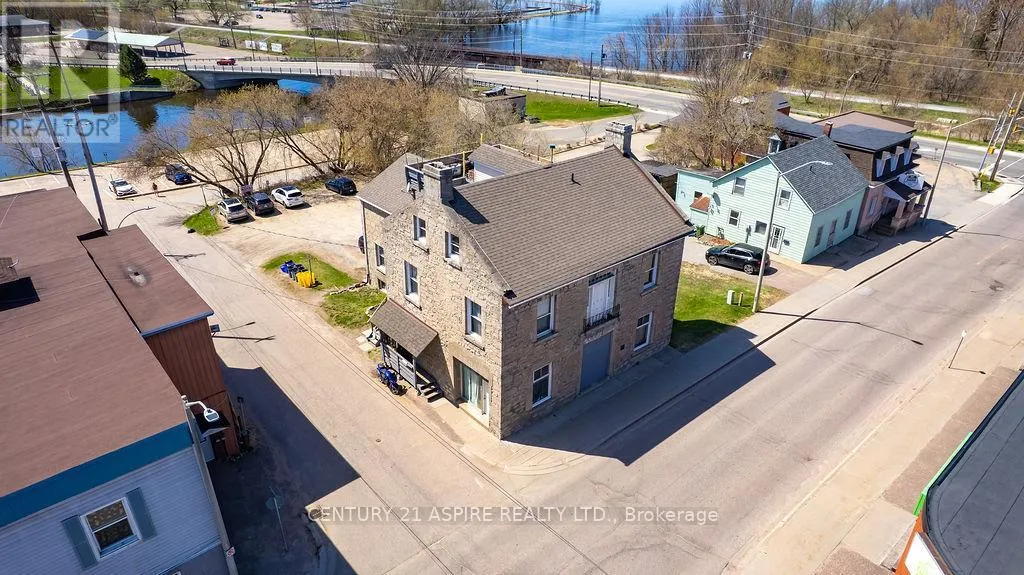 156 MACKAY STREET