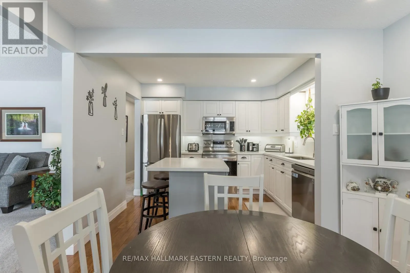 270 SHERIN AVENUE