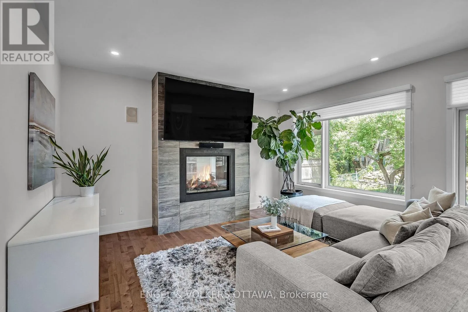 231 DANIEL AVENUE
