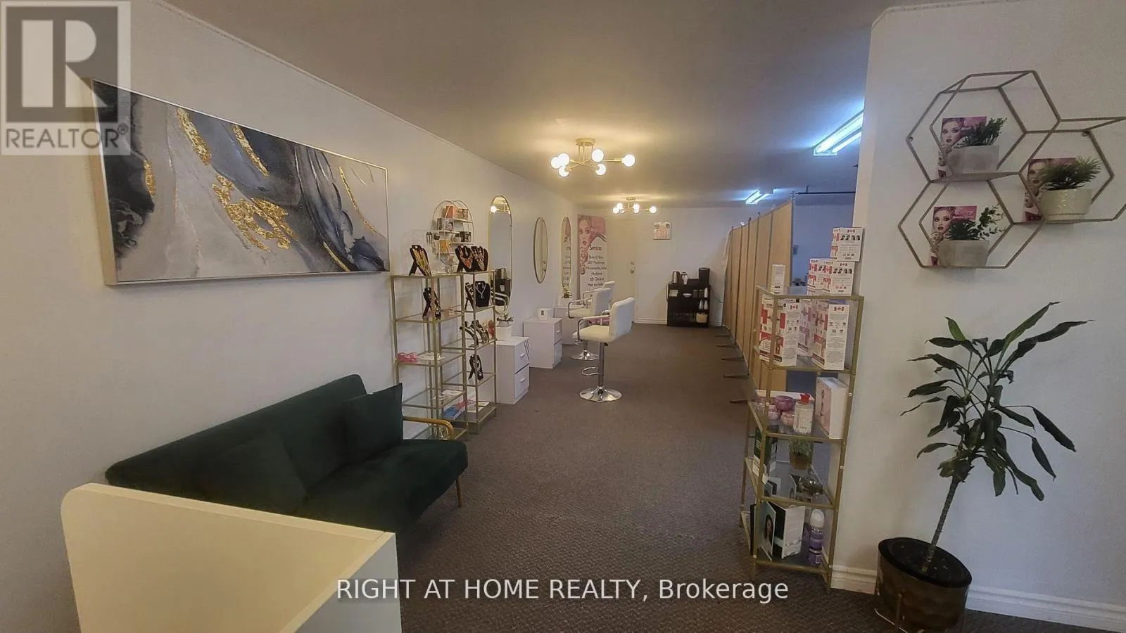 1 - 45 DALKEITH DRIVE
