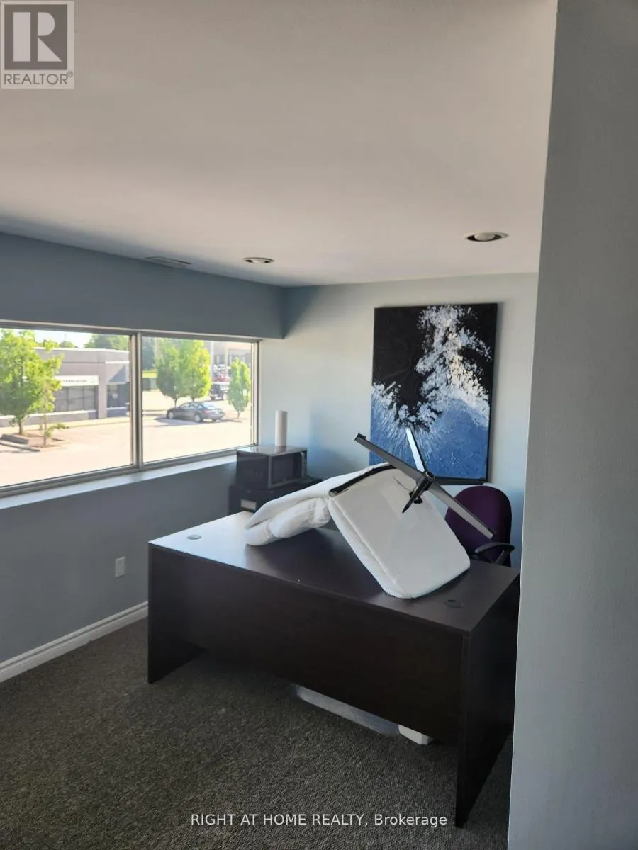 6 - 45 DALKEITH DRIVE