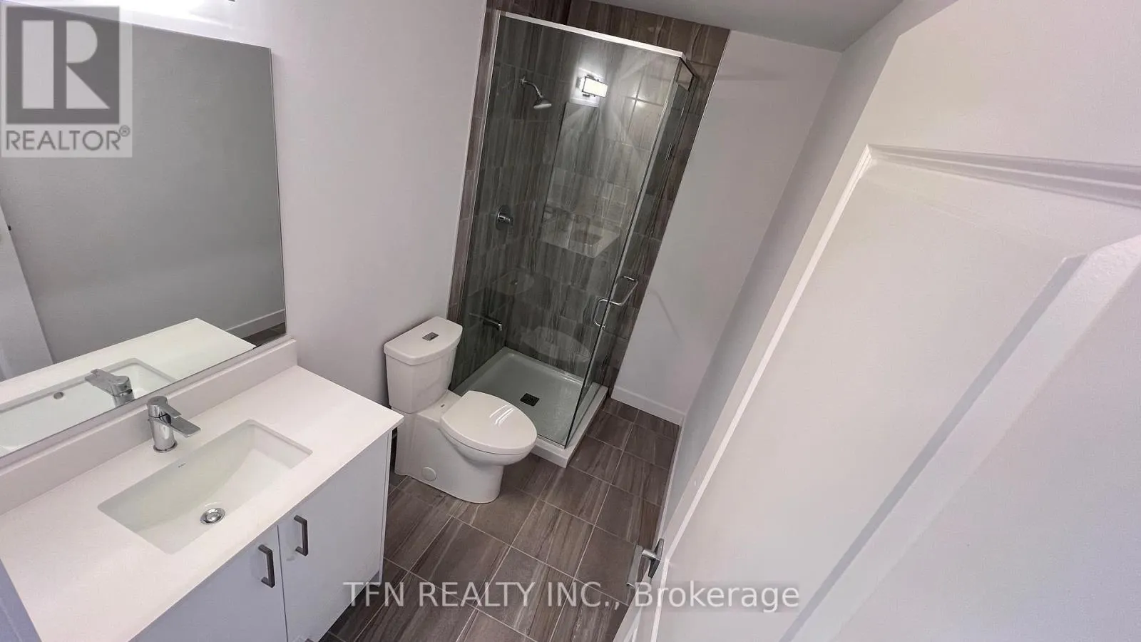 203 - 7549A KALAR ROAD