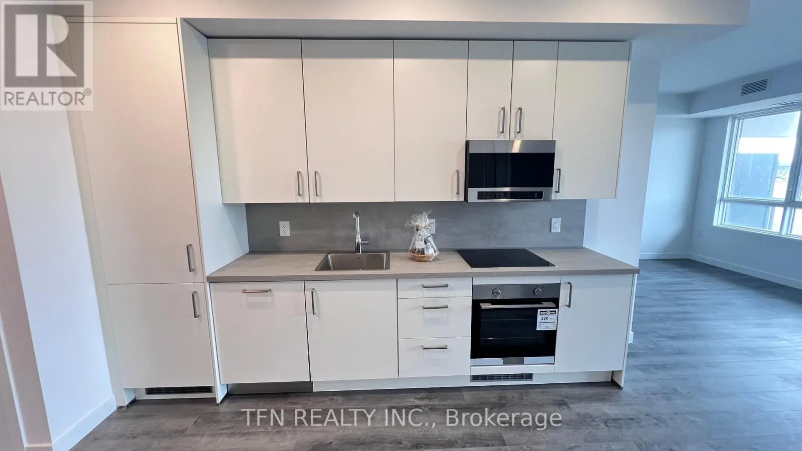 203 - 7549A KALAR ROAD
