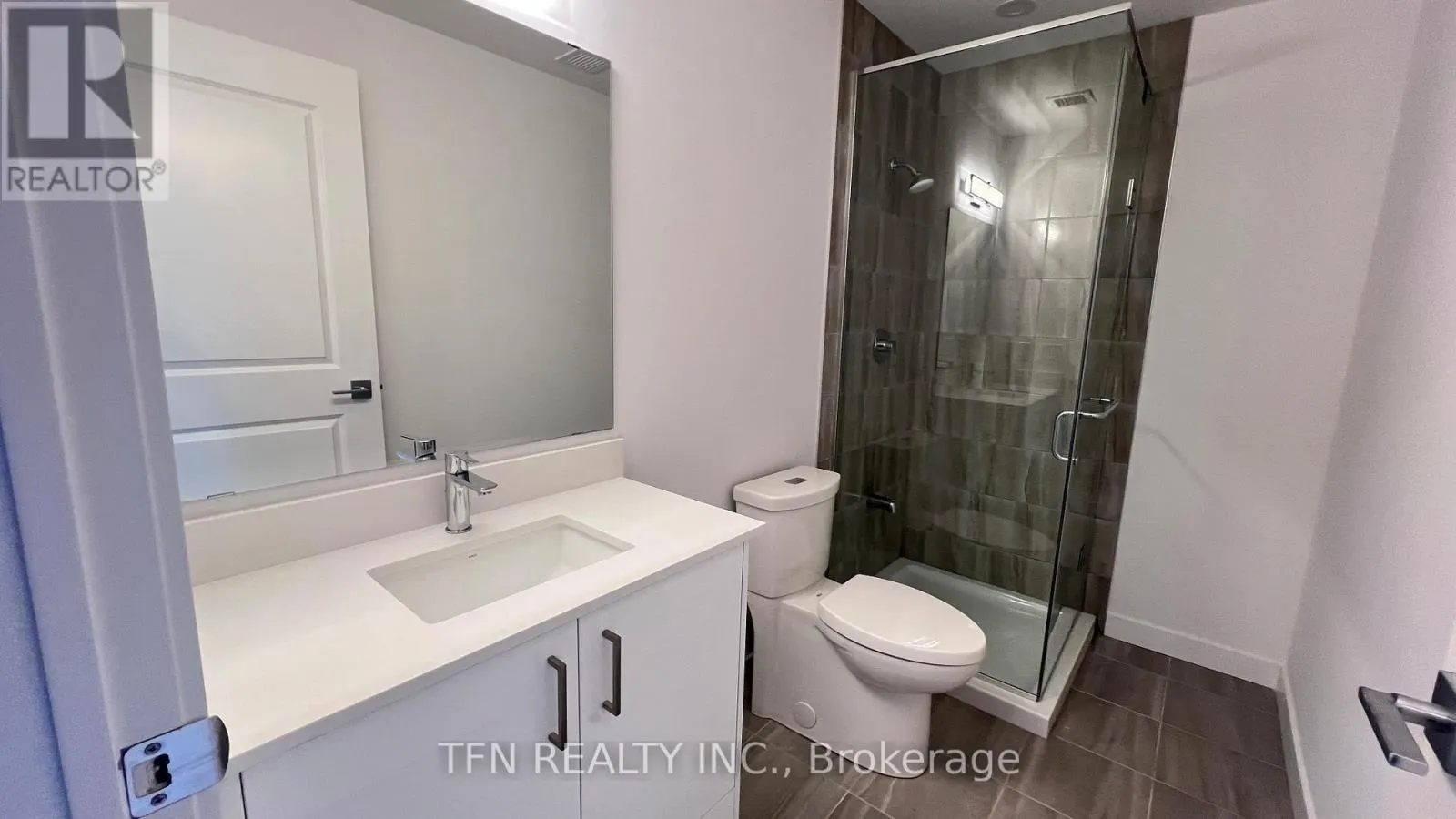 203 - 7549A KALAR ROAD