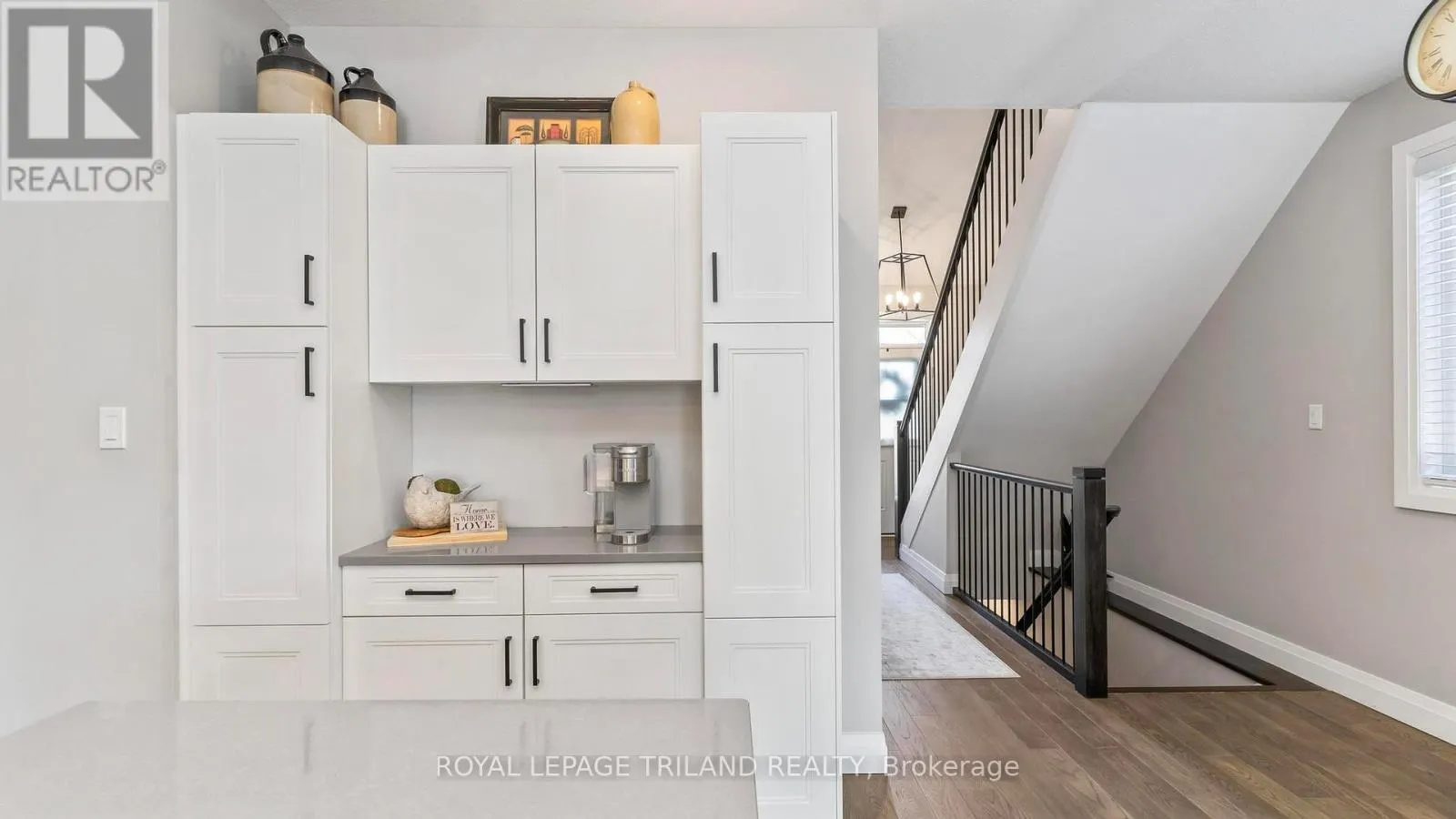 56 COMPASS TRAIL