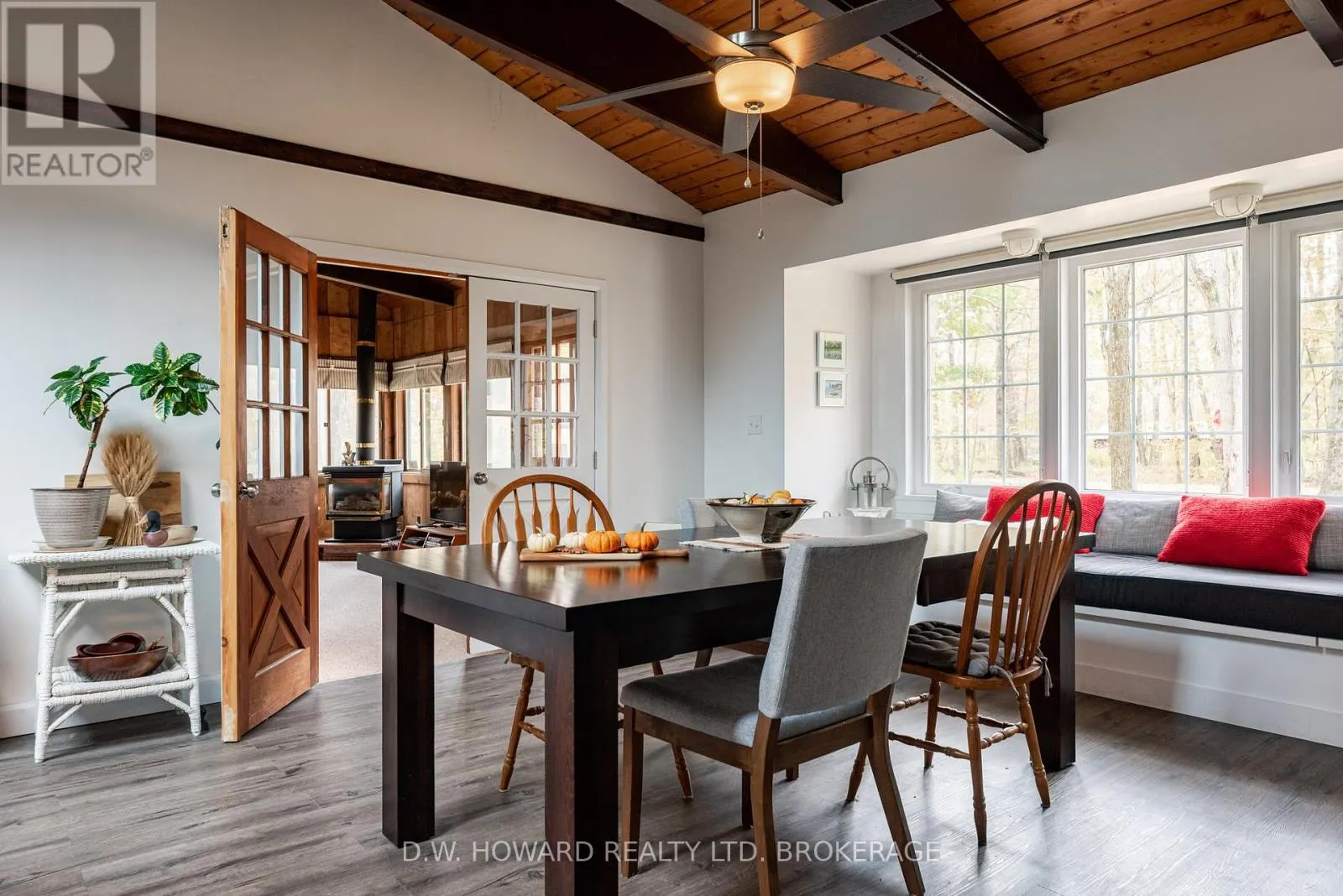4929 ORIOLE LANE