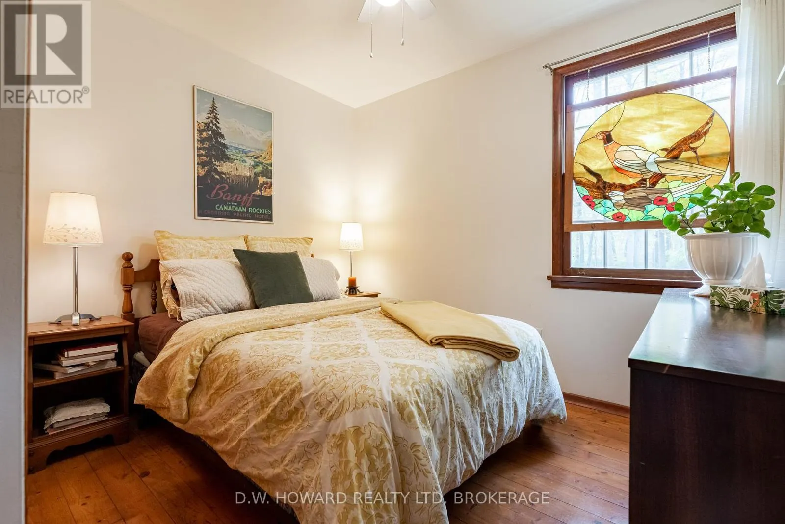 4929 ORIOLE LANE