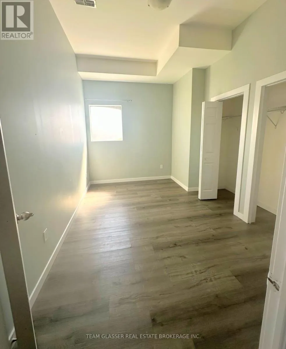 8 - 362 RICHMOND STREET, #8
