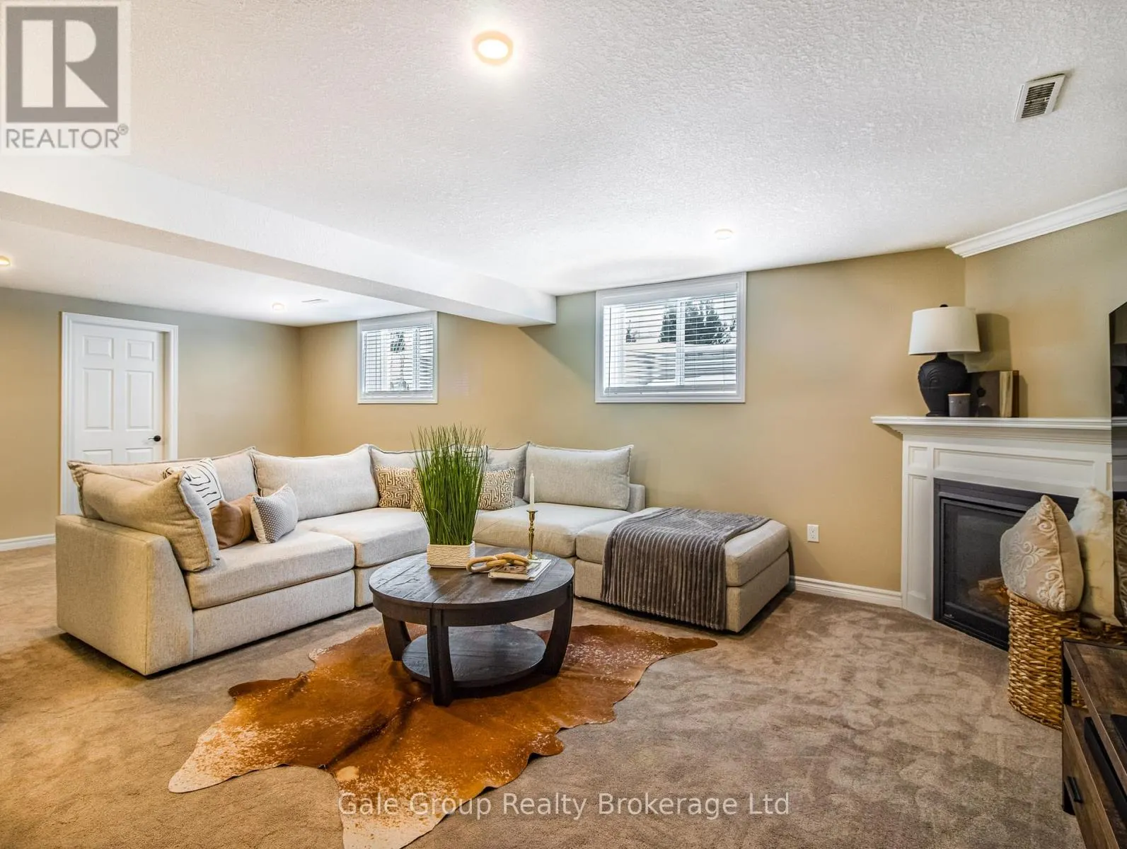 34 TARTAN DRIVE