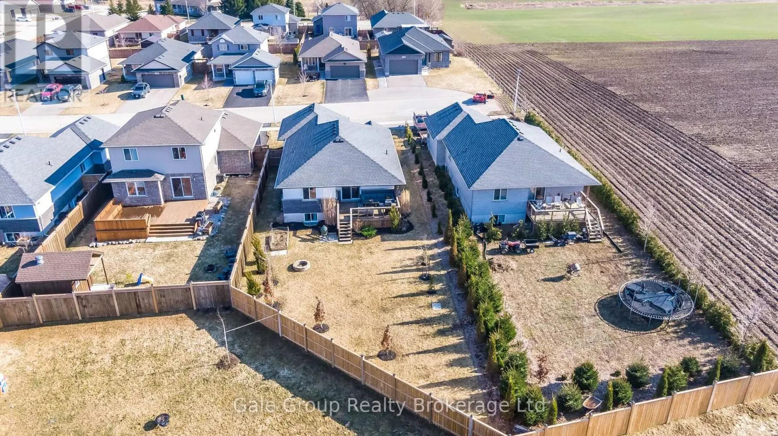 34 TARTAN DRIVE