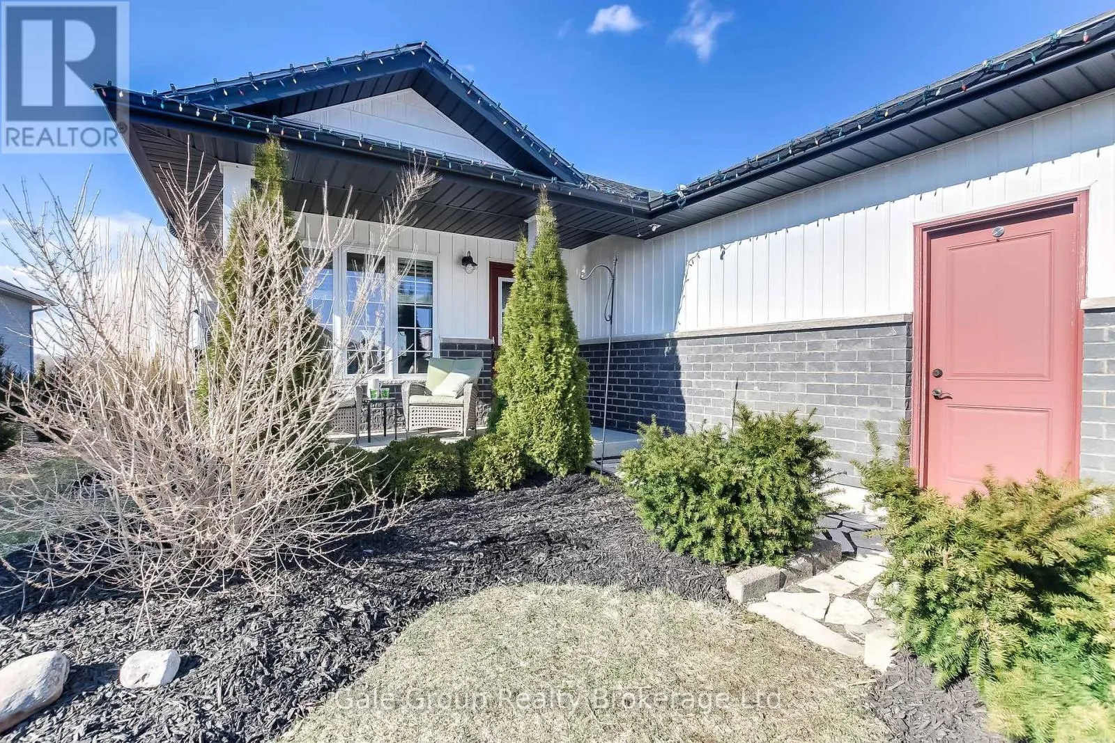 34 TARTAN DRIVE