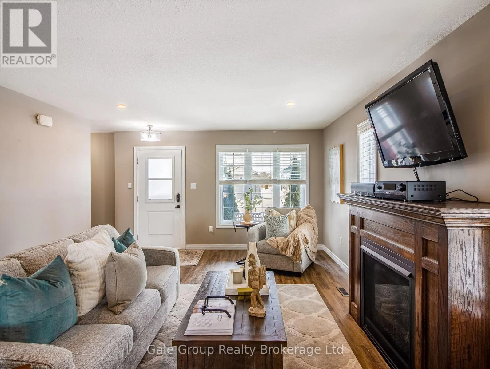 34 TARTAN DRIVE