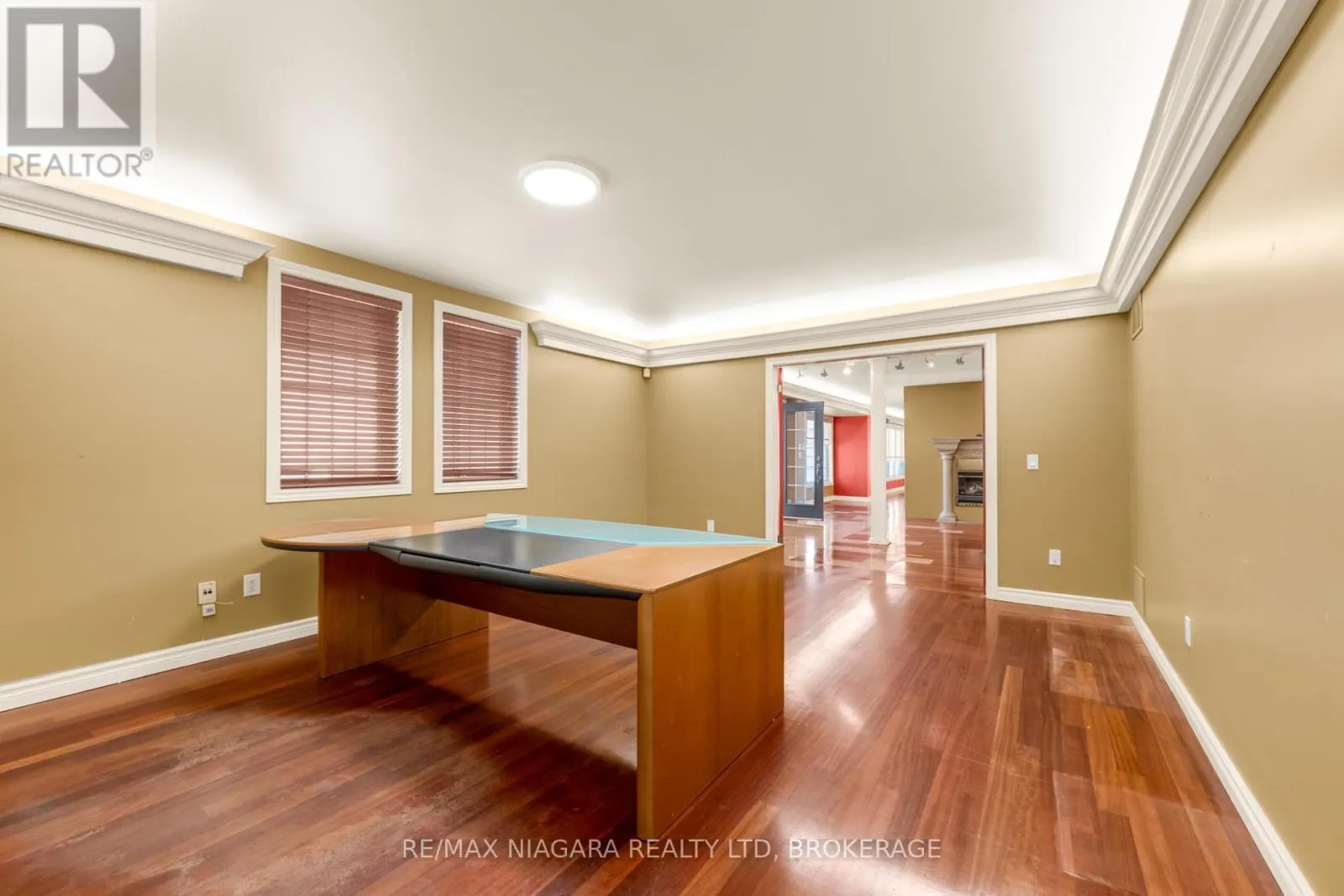 4850 HILLSIDE DRIVE