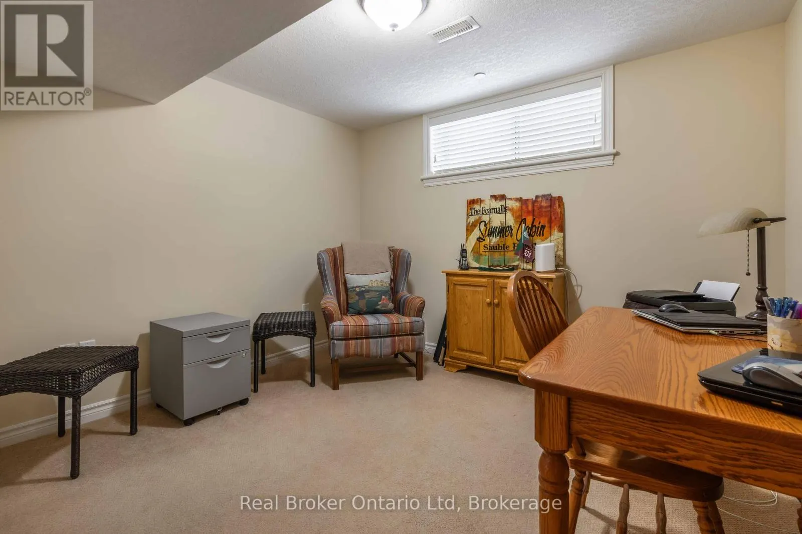 257 2ND STREET W