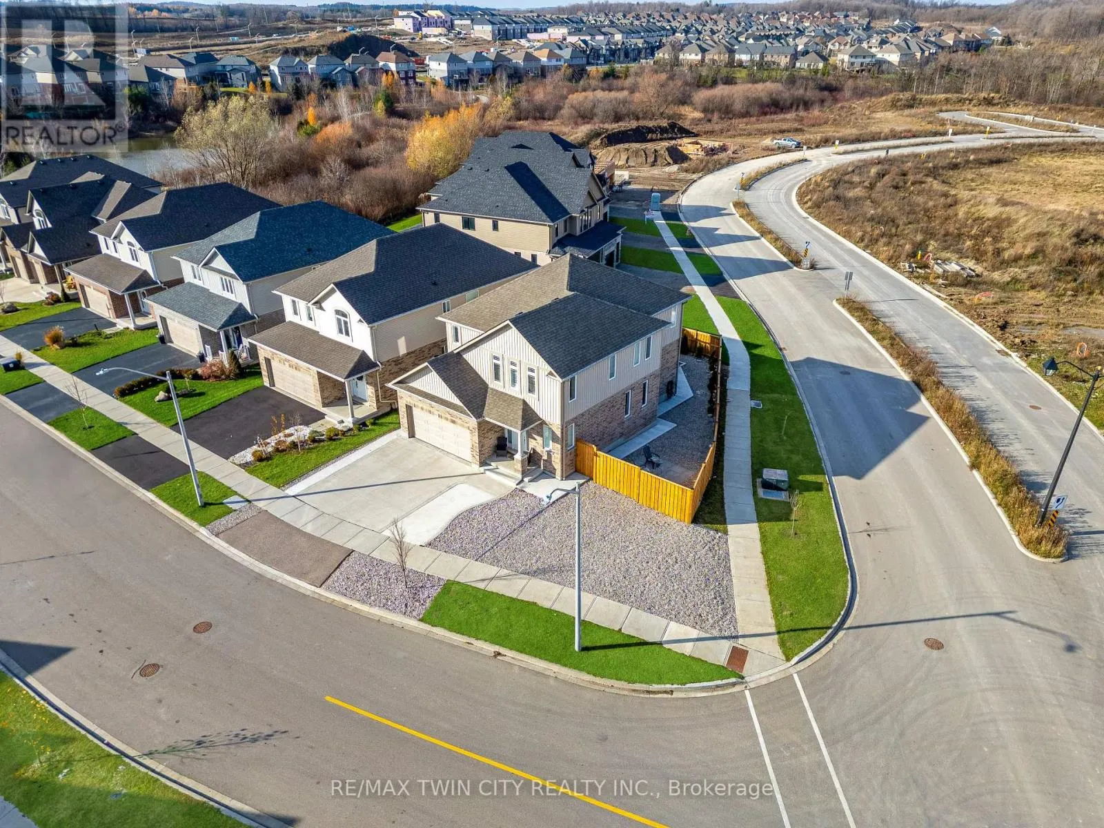 144 CINNAMON FERN STREET