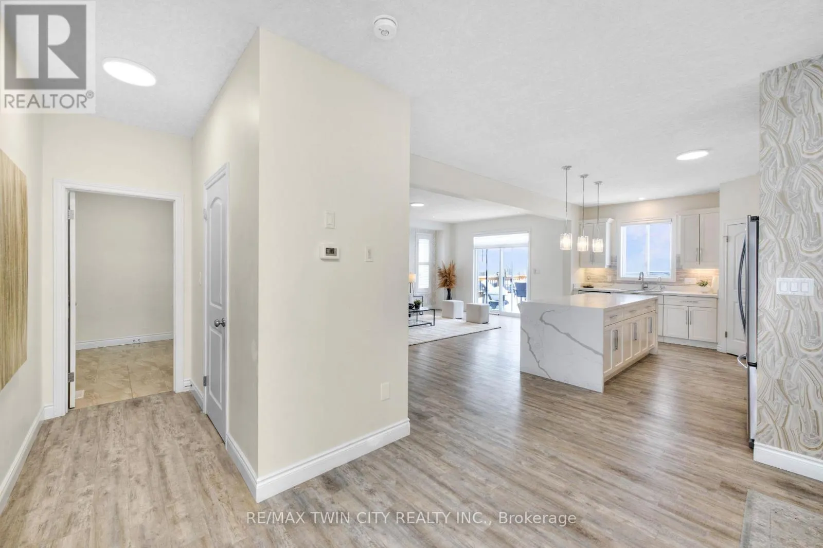 144 CINNAMON FERN STREET
