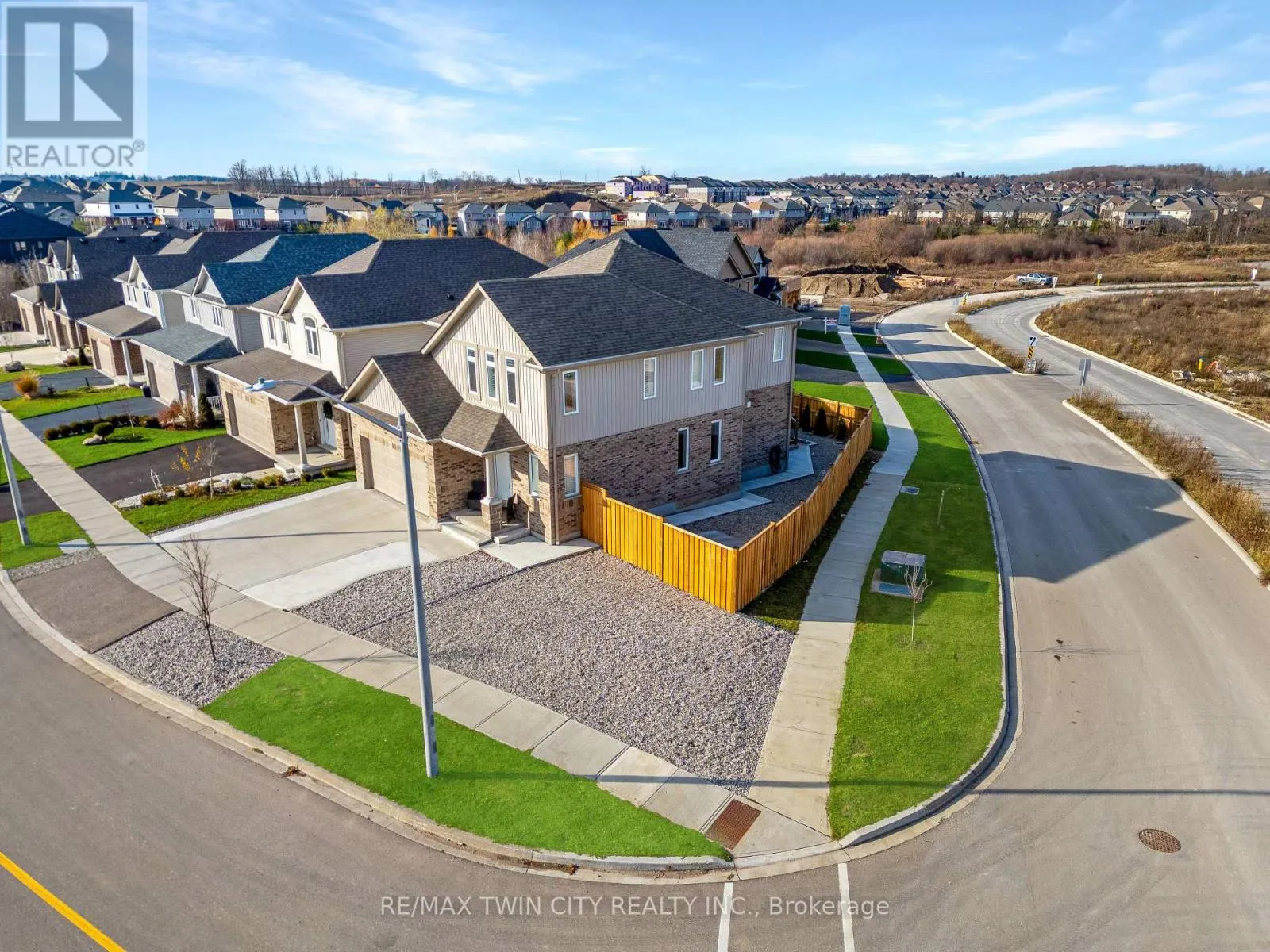 144 CINNAMON FERN STREET