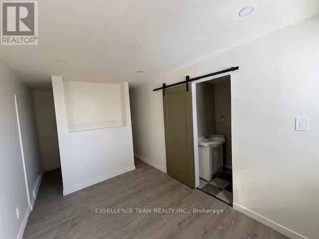 69-73 LEONIA STREET W