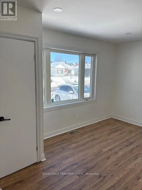 69-73 LEONIA STREET W